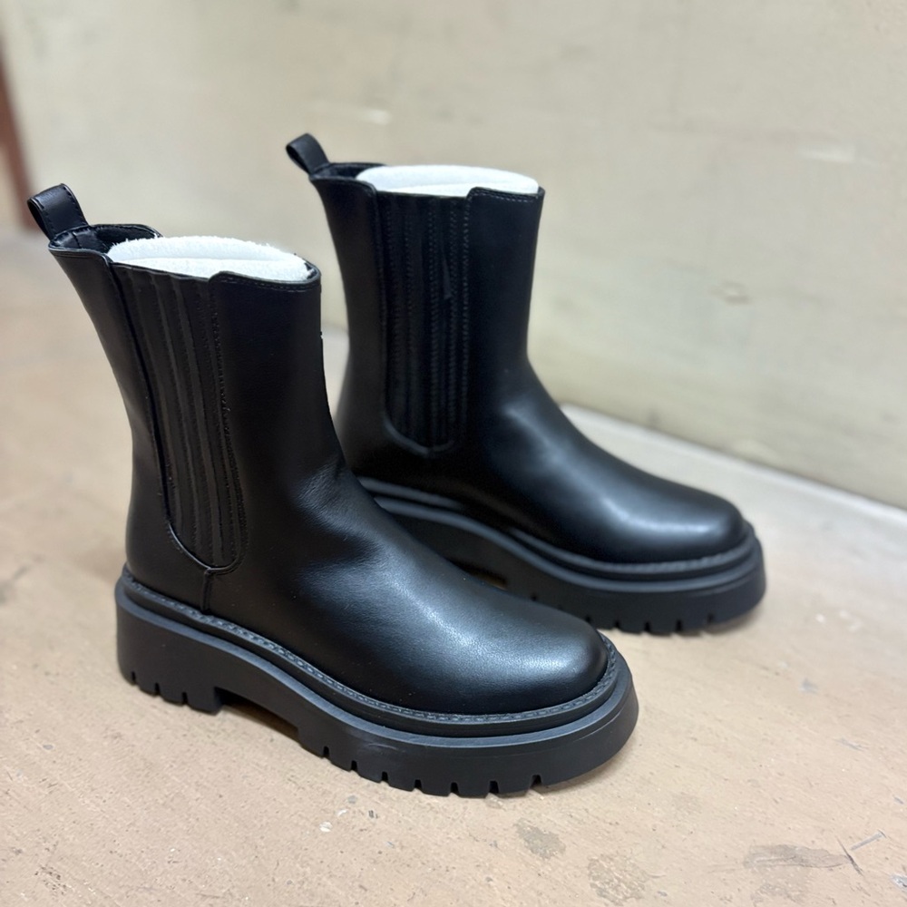 Bellini Fraser Black Ankle Combat Boots